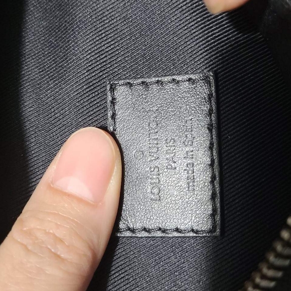 ❌️SOLD❌️Discovery bumbag PM - Picture 6 of 9